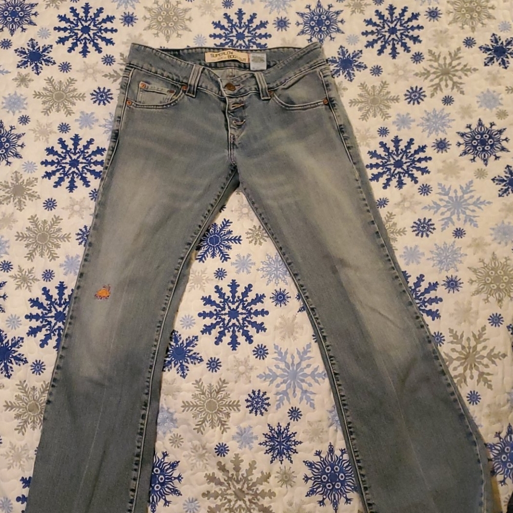 Levi's superlow bootcut embroidered jeans